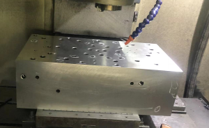 Precision CNC machining of mold steel components for high accuracy injection mold inserts
