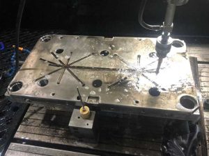 Plastic injection mold service for custom manufacturing showing CNC machining mold production and injection molding factory process for plastic parts