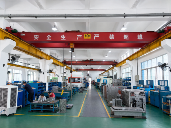 Work shop for injection molding