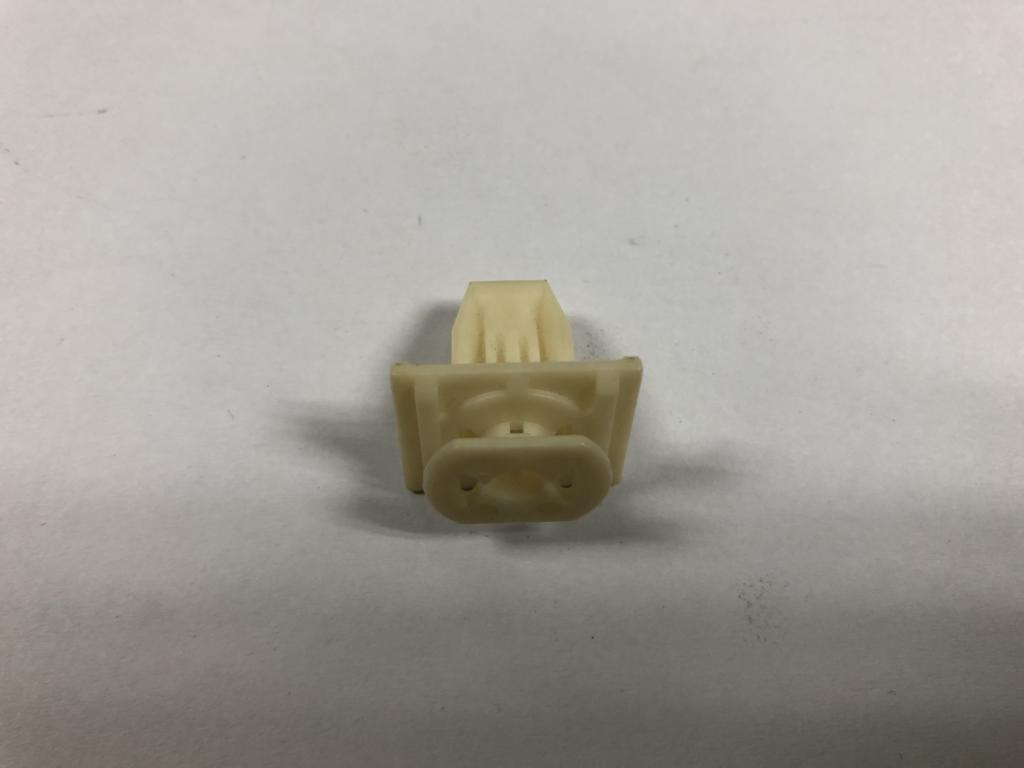 Small plastic parts injection molding for precision components