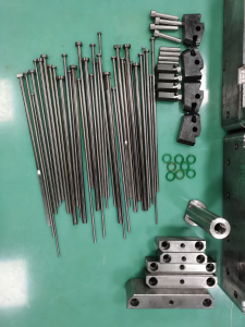 injection-mold-wear-parts-components.jpg